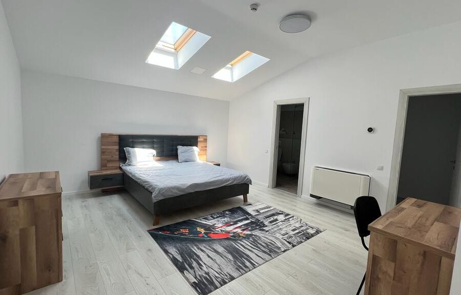 Accomodation, photo 1 of 8